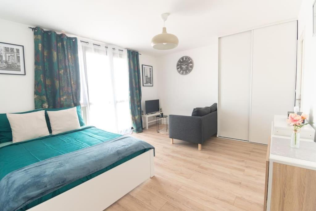 شقة Le Citadin-T1-28M2-Pte Paris M7 لو كرملين-بيستر المظهر الخارجي الصورة