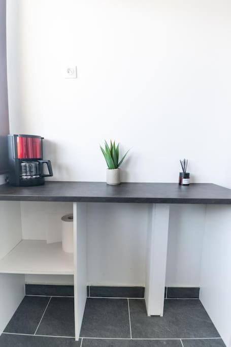شقة Le Citadin-T1-28M2-Pte Paris M7 لو كرملين-بيستر المظهر الخارجي الصورة